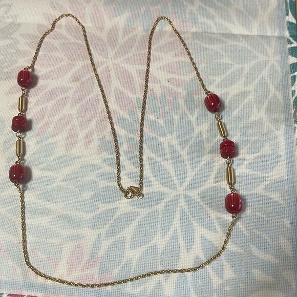 Vintage Sarah Coventry Gold Tone Beaded Necklace - Picture 1 of 4